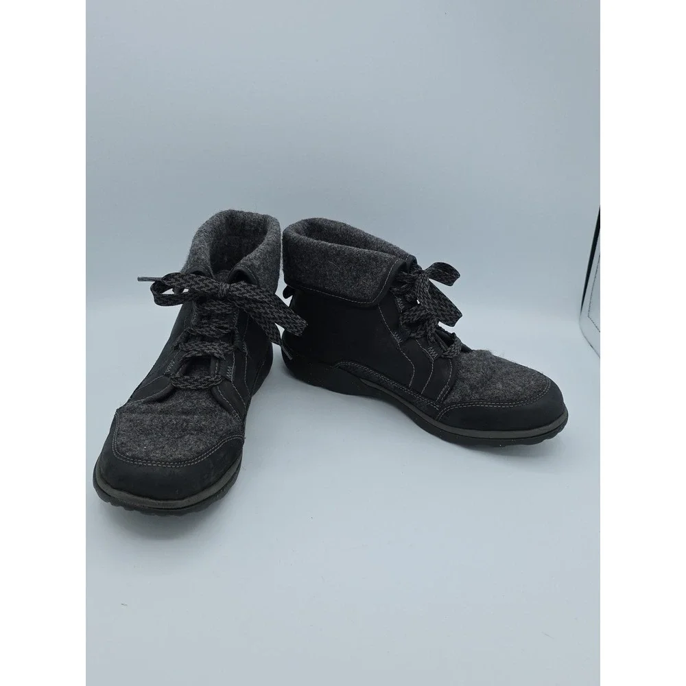 Chaco Womens Barbary Waterproof Boot Gray Size 7M‎
